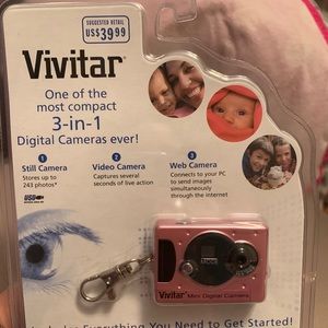 Vivitar mini digital camera